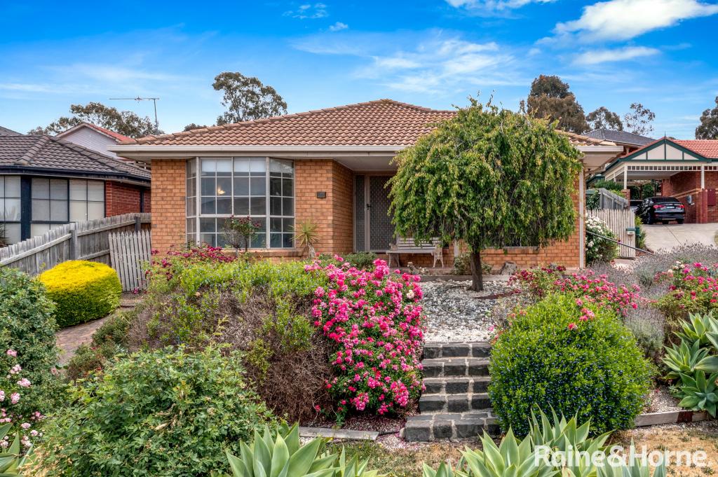 20 Knight Cres, Roxburgh Park, VIC 3064