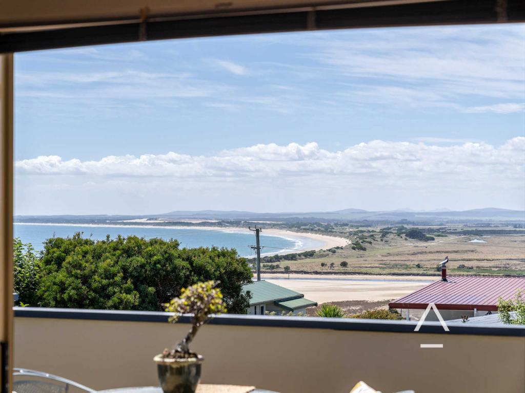 11 Flinders Lane, Bridport, TAS 7262