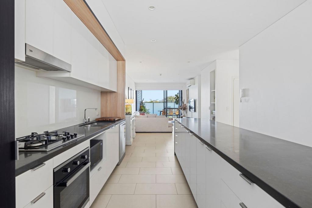 10/366 Sandgate Rd, Albion, QLD 4010