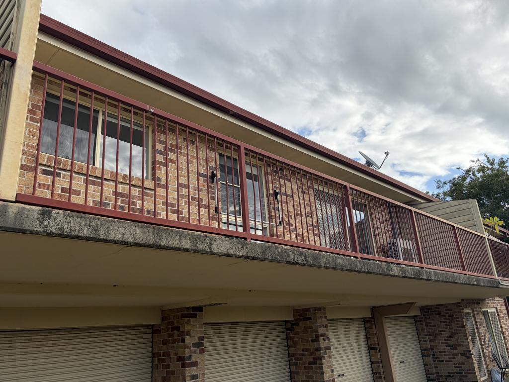 4/11 South Station Rd, Booval, QLD 4304
