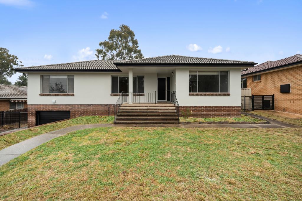 10 Davies Pl, Torrens, ACT 2607