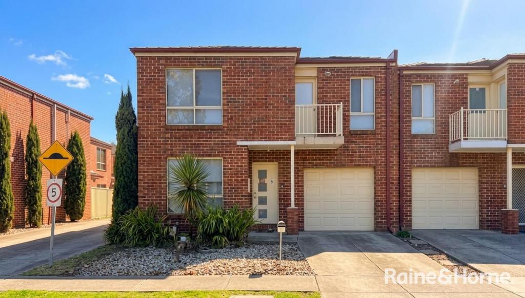 3/26 MCKINLEY DR, ROXBURGH PARK, VIC 3064