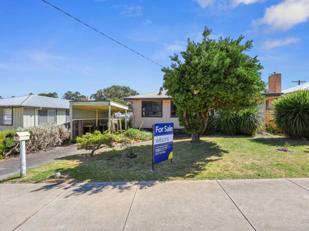 11 BAULCH CRES, PORT FAIRY, VIC 3284
