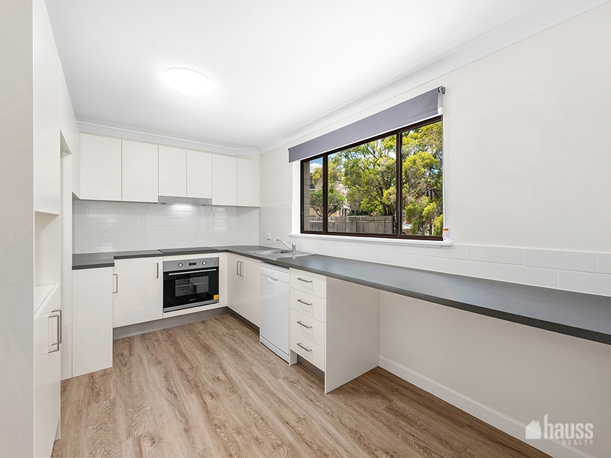 5/5 Grosvenor Rd, Indooroopilly, QLD 4068