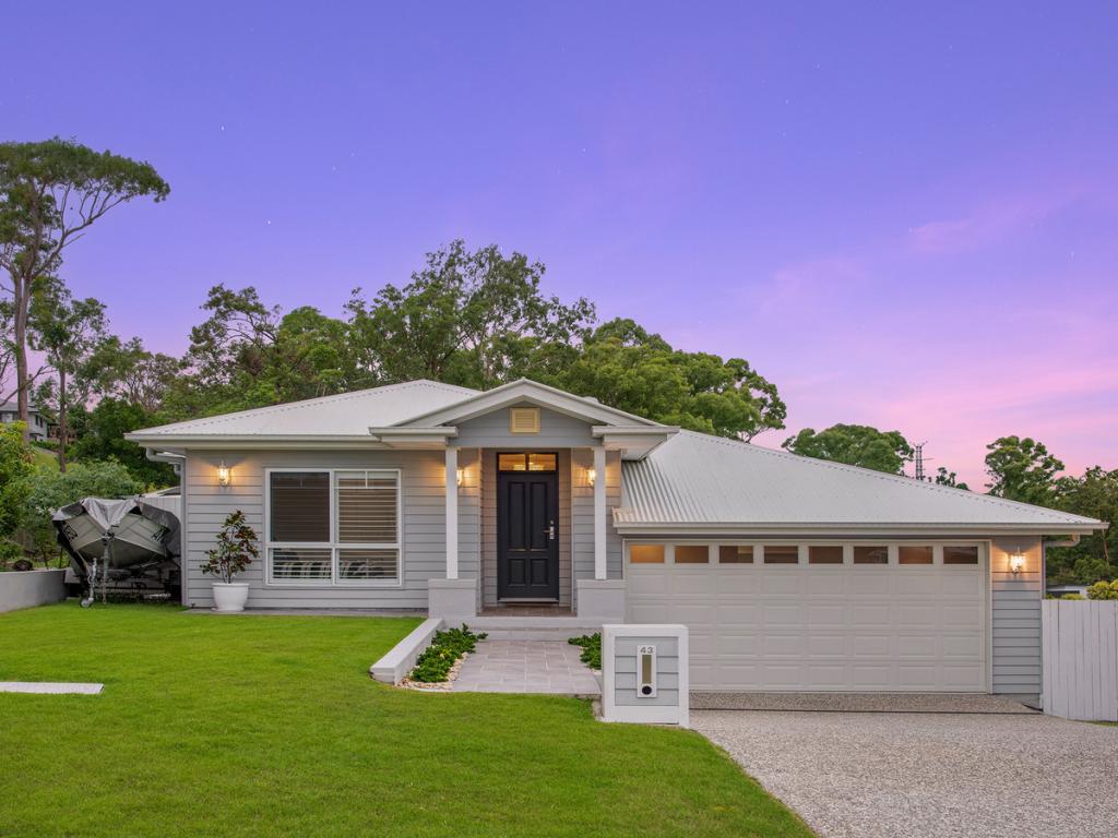 43 Sawmill Cct, Riverhills, QLD 4074