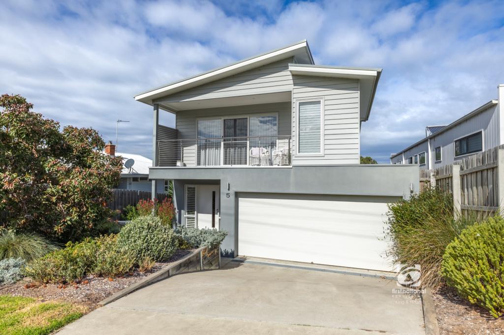 5 Howitt Ave, Metung, VIC 3904