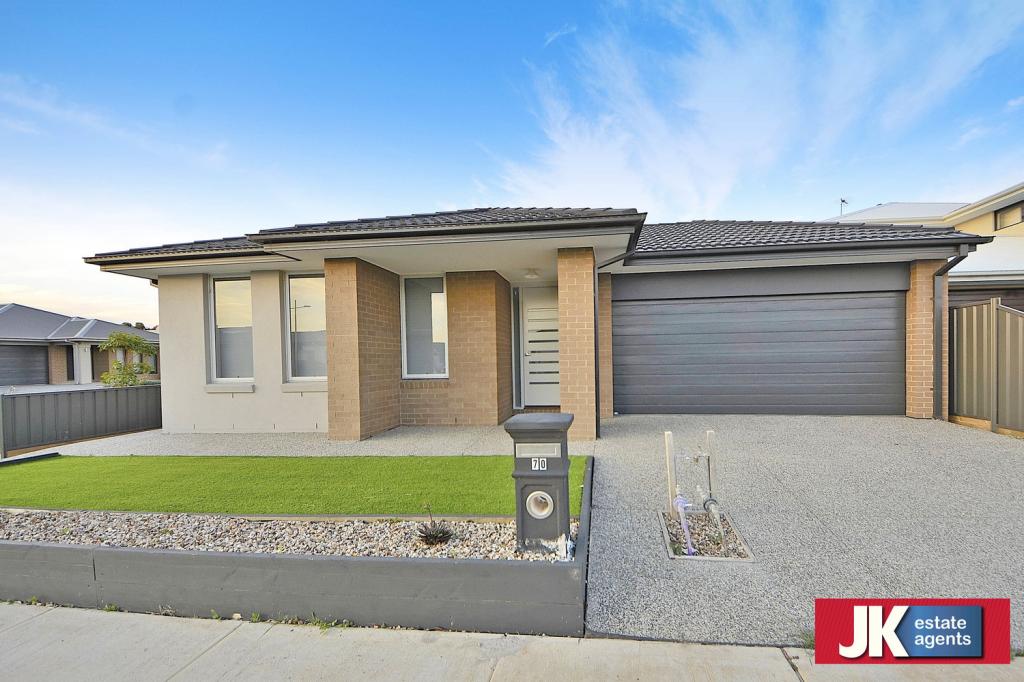 70 ZIPPY CCT, TARNEIT, VIC 3029