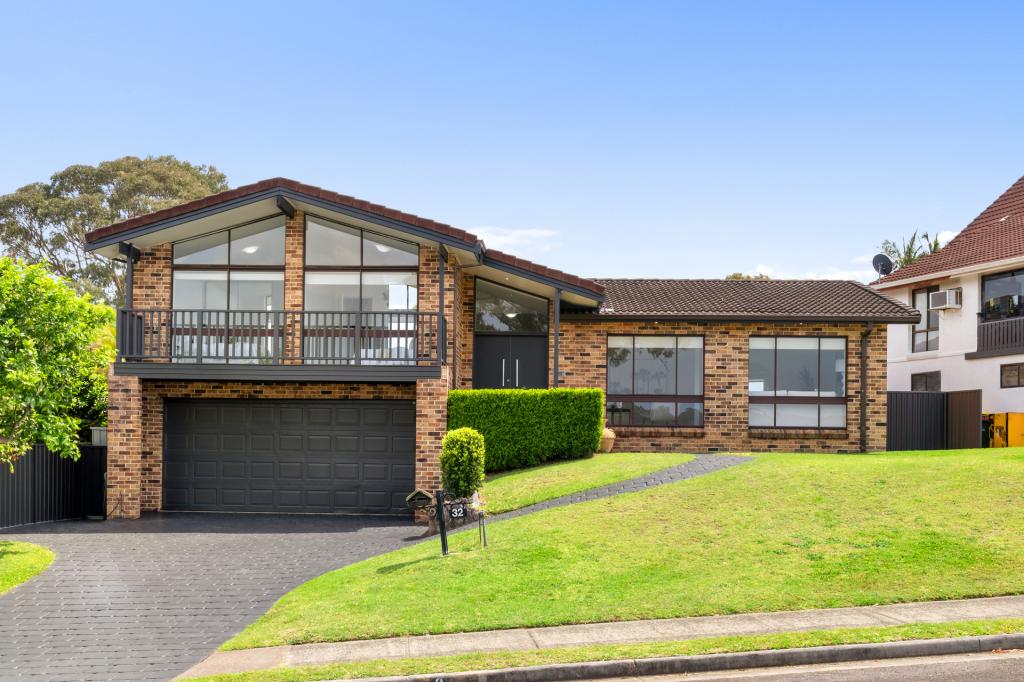 32 Warrangarree Dr, Woronora Heights, NSW 2233