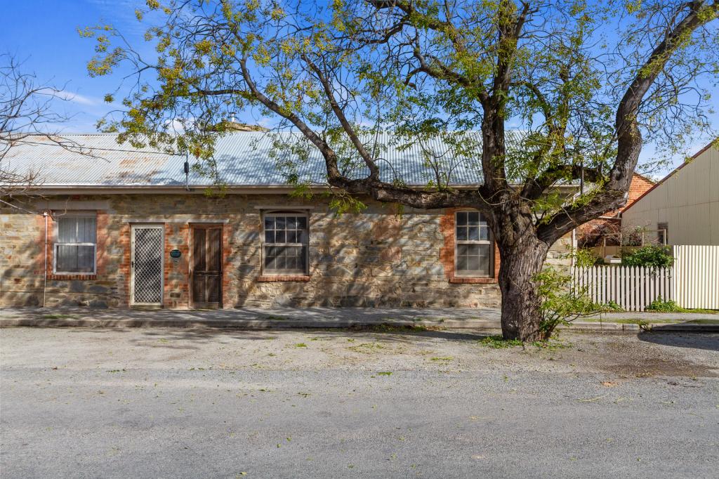 2 Upper Thames St, Burra, SA 5417