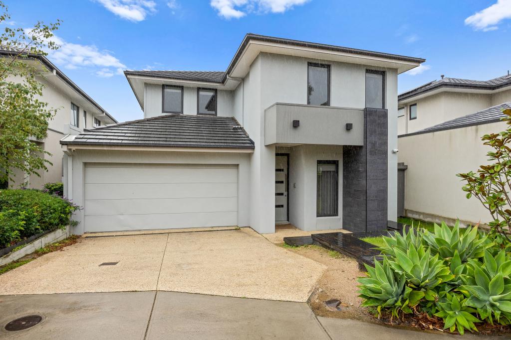 28 Waterside Cct, Sandhurst, VIC 3977