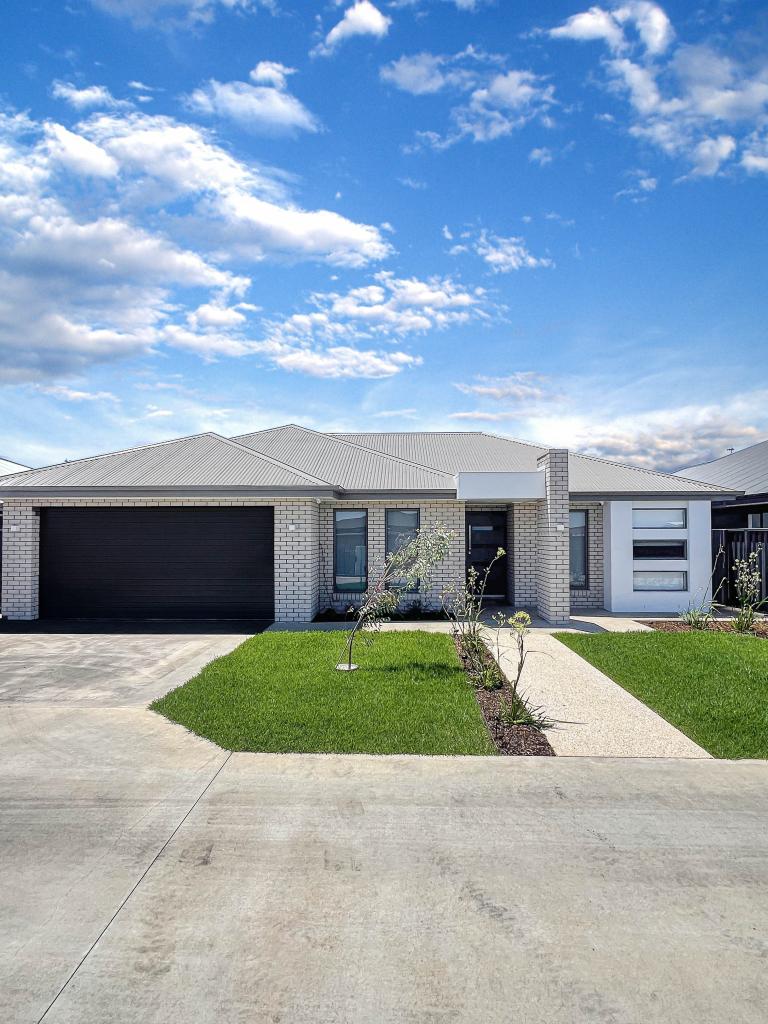 18 Agostino Pl, Griffith, NSW 2680