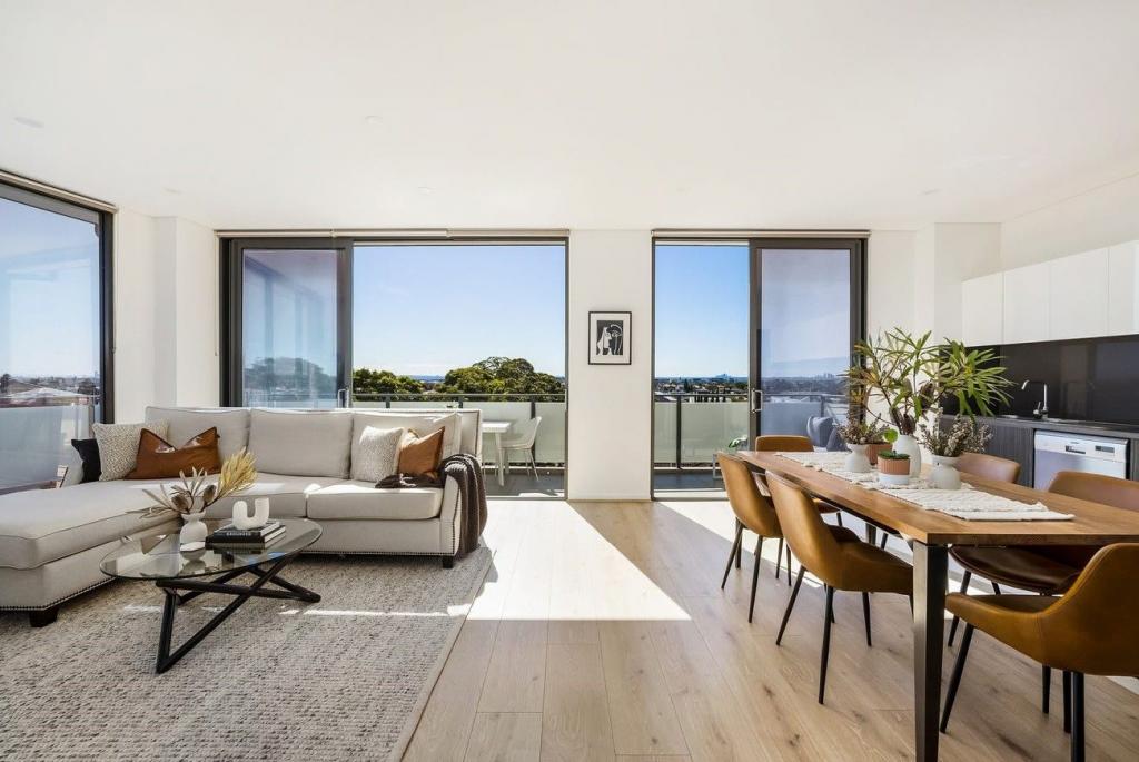 13/60 EARLWOOD AVE, EARLWOOD, NSW 2206