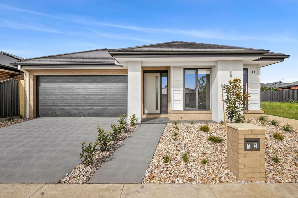 13 Meredith St, St Leonards, VIC 3223
