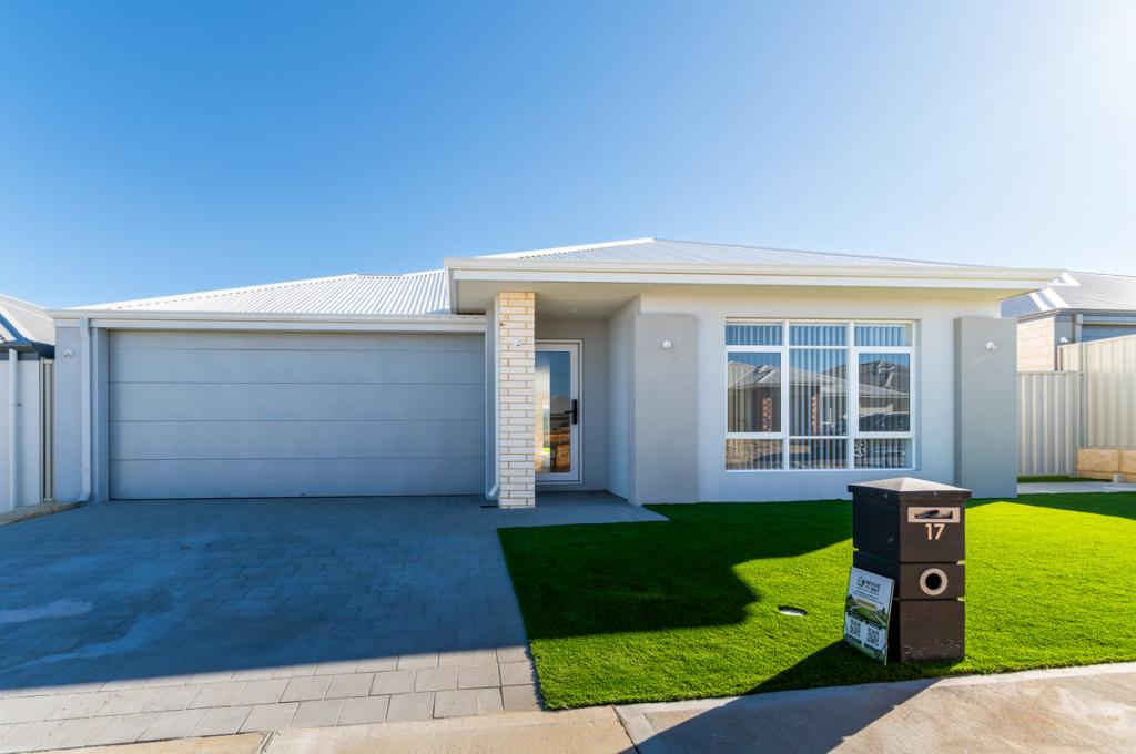 17 Strickland Pde, Eglinton, WA 6034