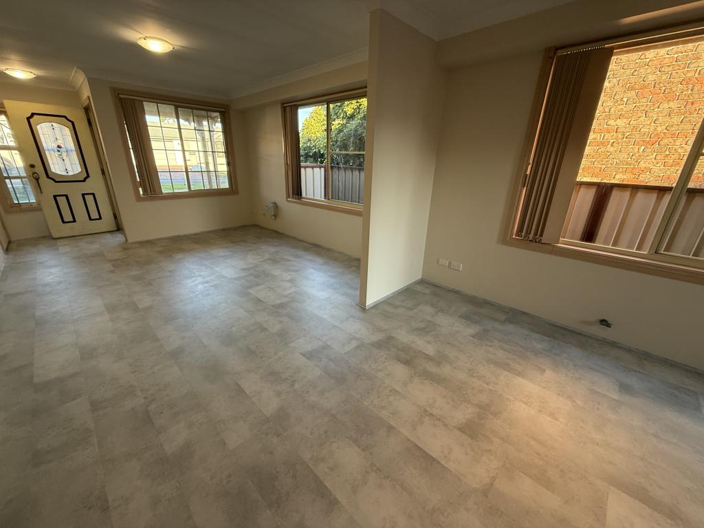 6a Tarago Pl, Prestons, NSW 2170