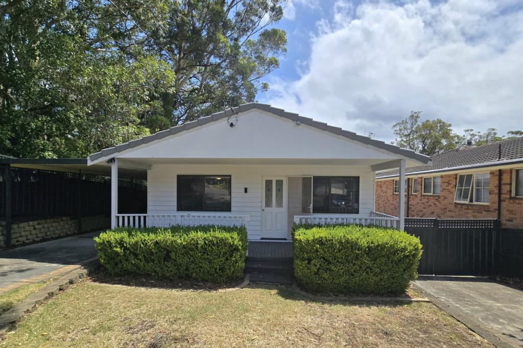 84 Shannon Pde, Berkeley Vale, NSW 2261