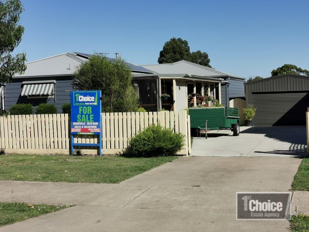 16 Tatiara Dr, Grantville, VIC 3984