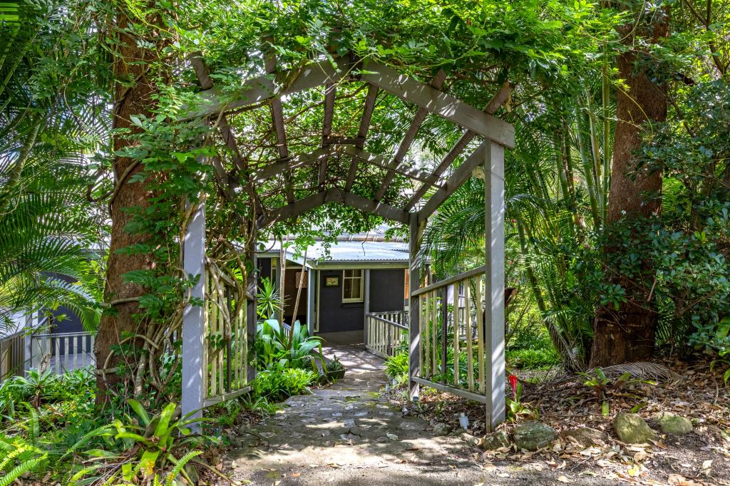 330 Hunchy Rd, Hunchy, QLD 4555