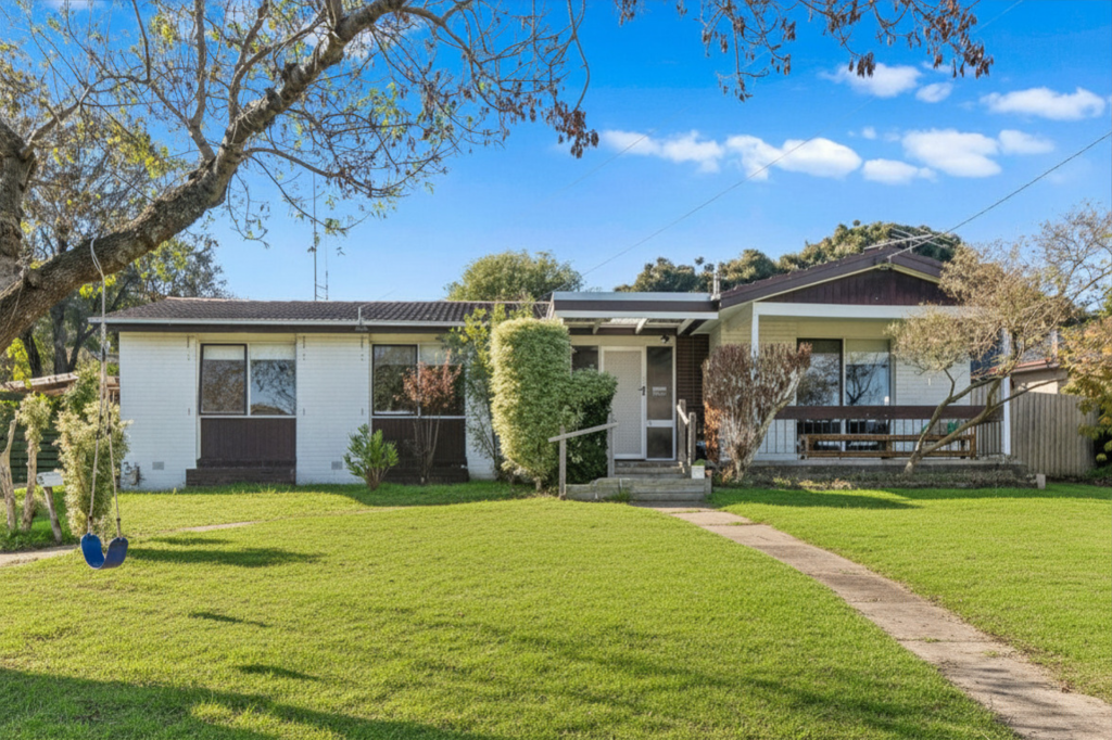 135 Karingal Dr, Frankston, VIC 3199