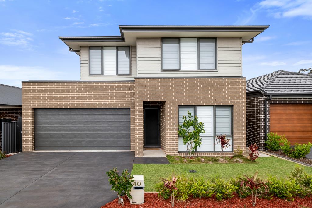 40 Mimosa St, Gregory Hills, NSW 2557
