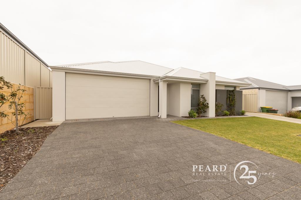 8 Shark Lane, Golden Bay, WA 6174