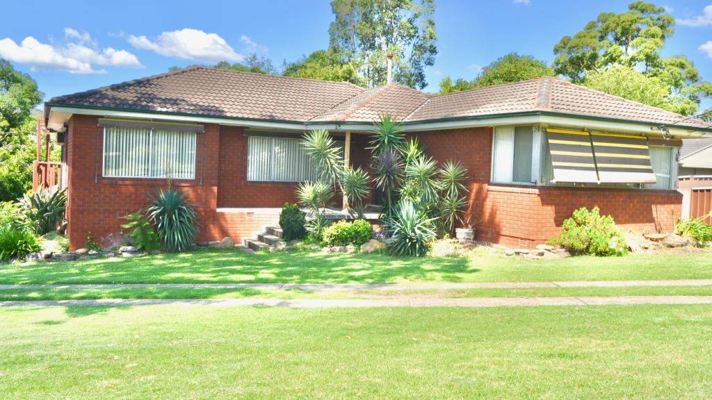 2 Lukes Lane, Baulkham Hills, NSW 2153