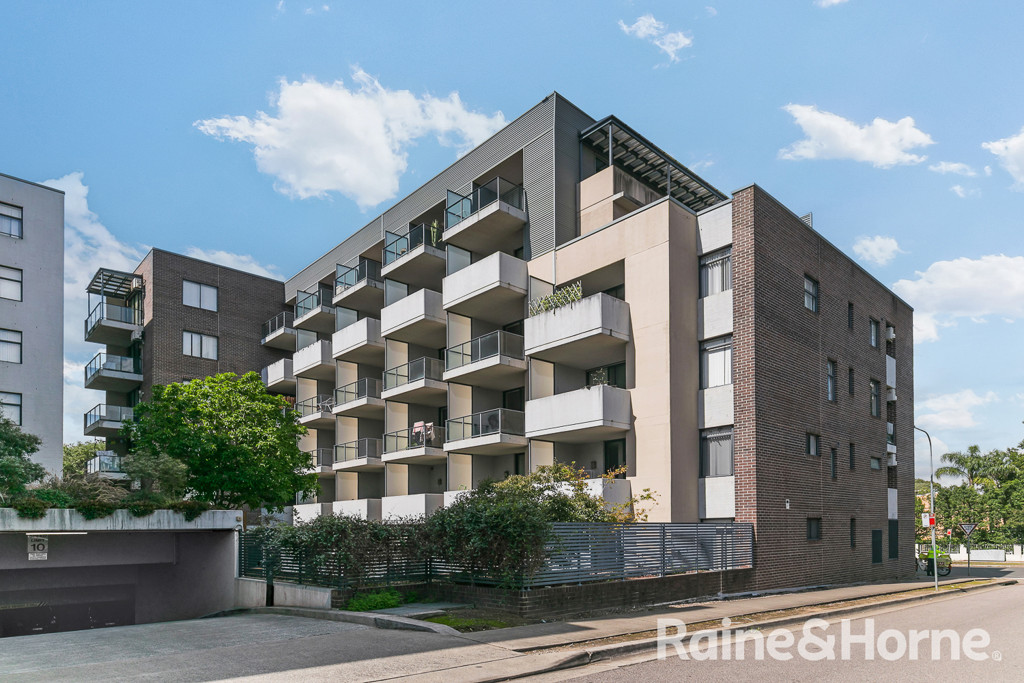 18a/88 James Ruse Dr, Rosehill, NSW 2142