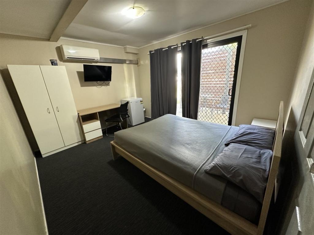 94 Broad St, Sarina, QLD 4737