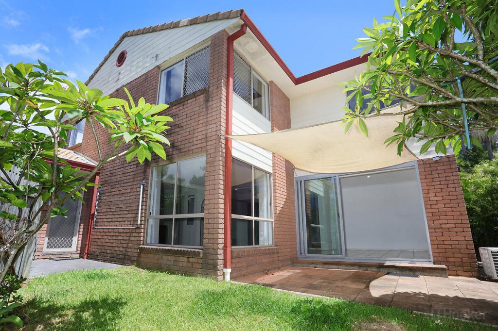 34/601 Pine Ridge Rd, Biggera Waters, QLD 4216