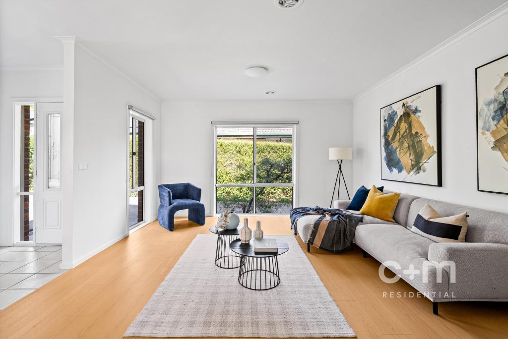 2/22 Grevillia Rd, Oak Park, VIC 3046