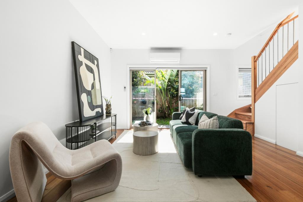2/24 Cromwell St, Glenroy, VIC 3046