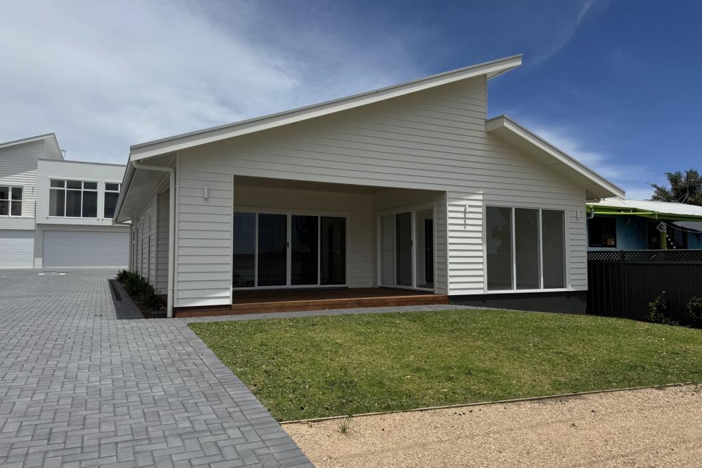 2/127 Esplanade, Coffin Bay, SA 5607