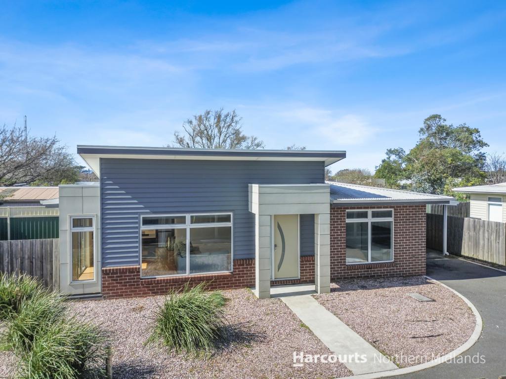 2/27 Lewis St, Longford, TAS 7301