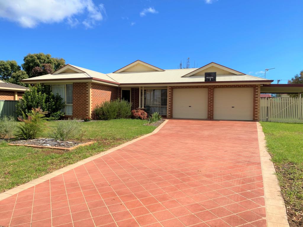 6 Tulloch Pl, Dubbo, NSW 2830