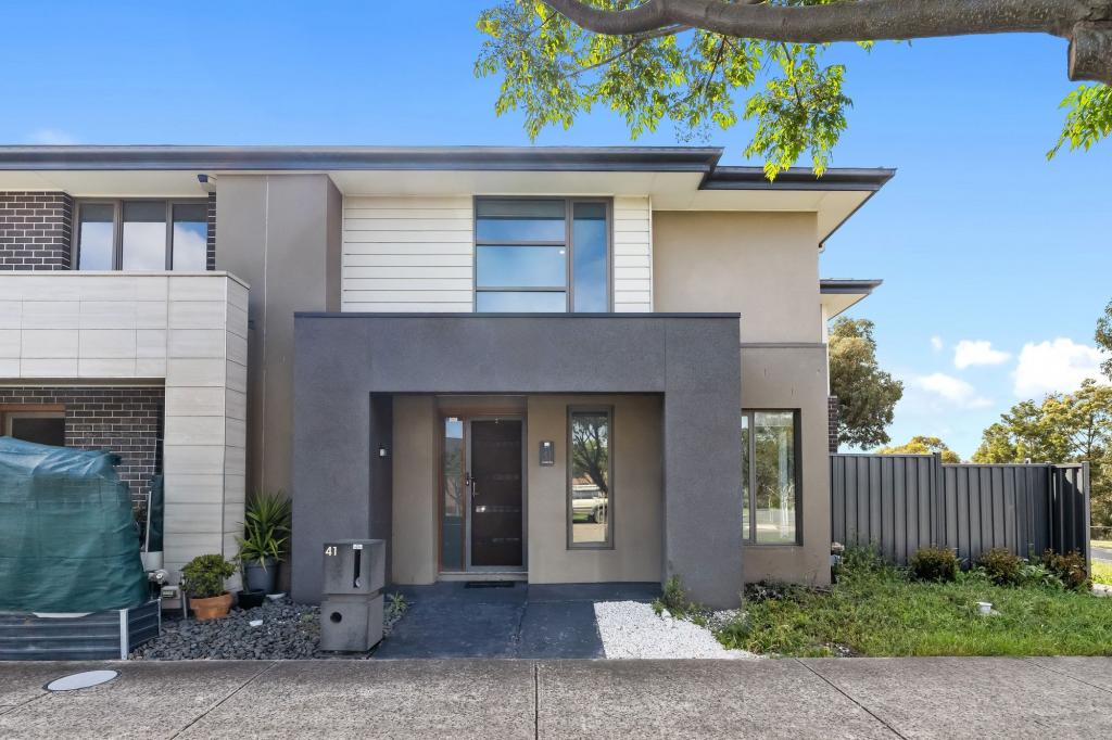 41 Saltlake Bvd, Wollert, VIC 3750