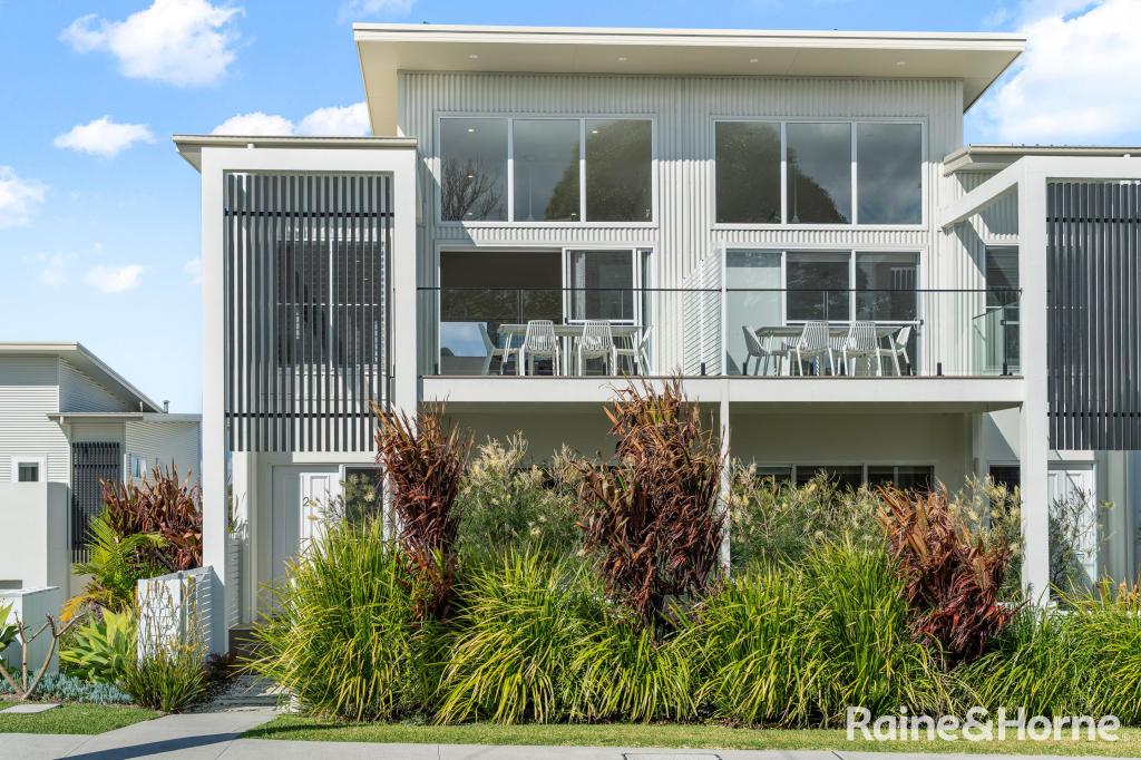 2/6 Dolphin St, Ulladulla, NSW 2539