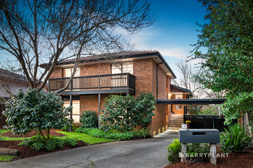 163 Martins Lane, Viewbank, VIC 3084