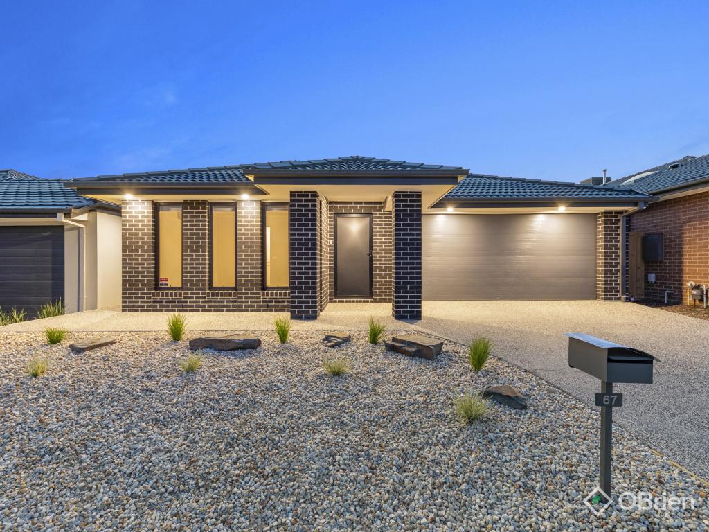 67 Dalmatian St, Cranbourne East, VIC 3977