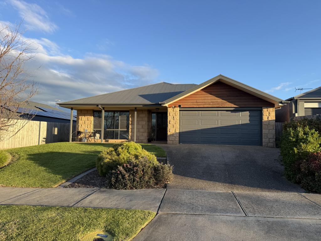 51 Myrtle Cres, Warragul, VIC 3820