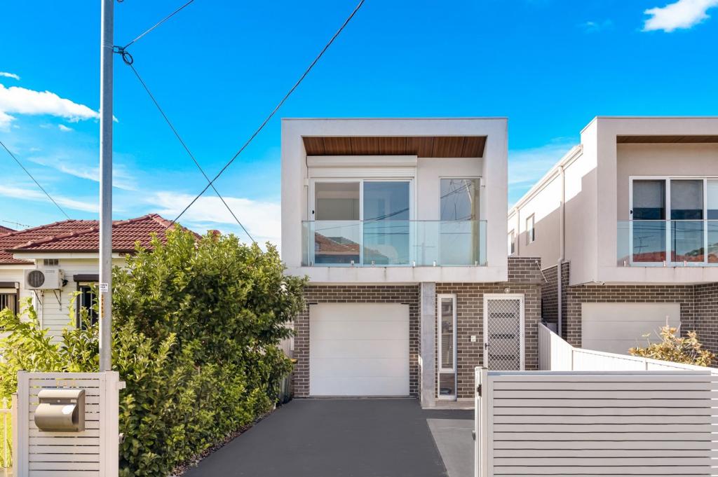 303b Canley Vale Rd, Canley Heights, NSW 2166