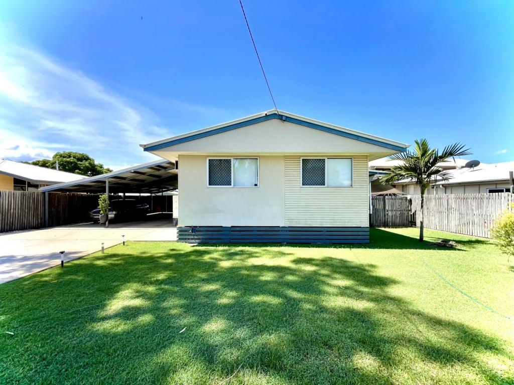 2 Bowen Ct, Moranbah, QLD 4744