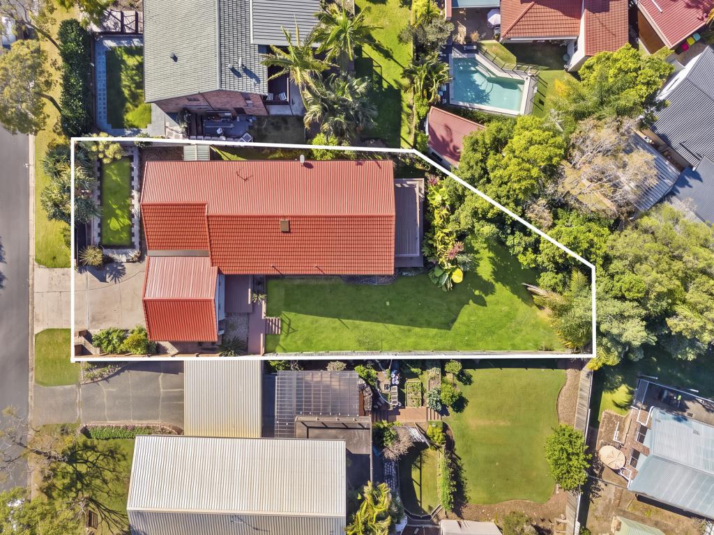 22 Pinkwood Dr, Ashmore, QLD 4214