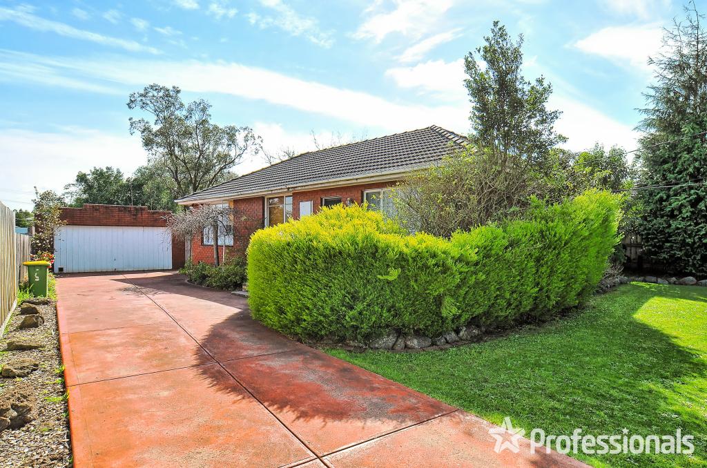 11 Allanfield Cres, Wantirna South, VIC 3152