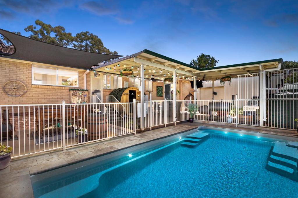 11 Fornax St, Giralang, ACT 2617