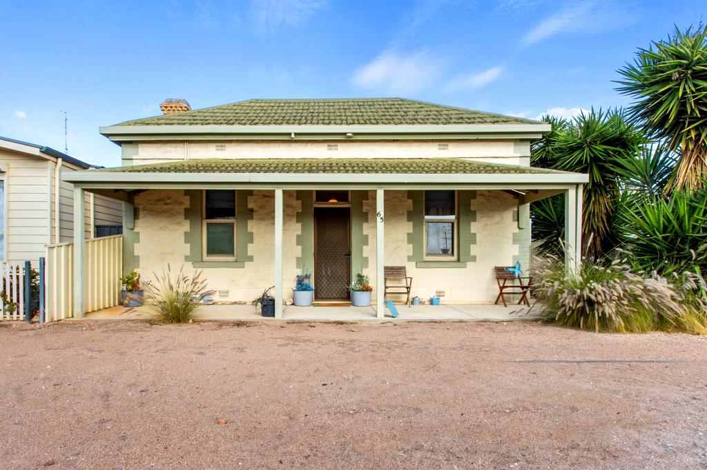 65 Caroline St, Moonta, SA 5558