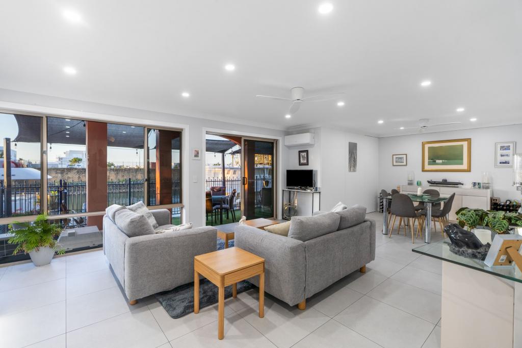 49 John Lund Dr, Hope Island, QLD 4212