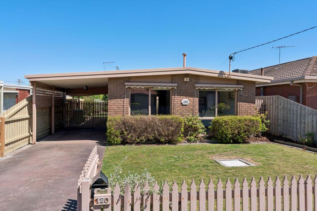 120 Third Ave, Rosebud, VIC 3939