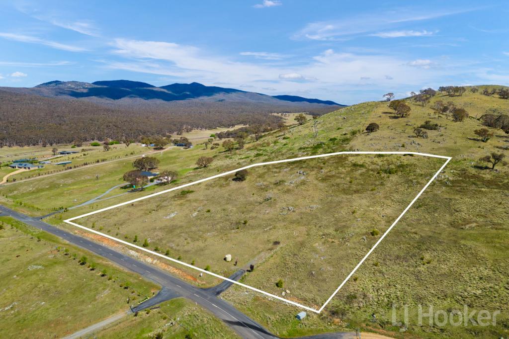 69 Captain Robertson Dr, Burra, NSW 2620