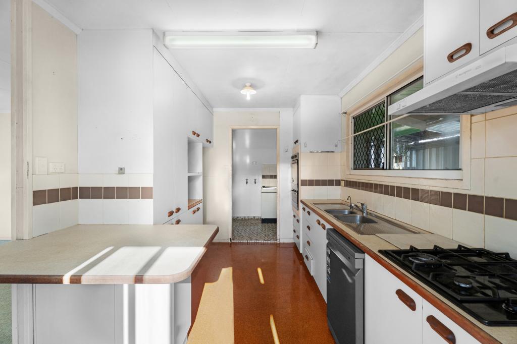8 Ambrose White St, Maryborough, QLD 4650