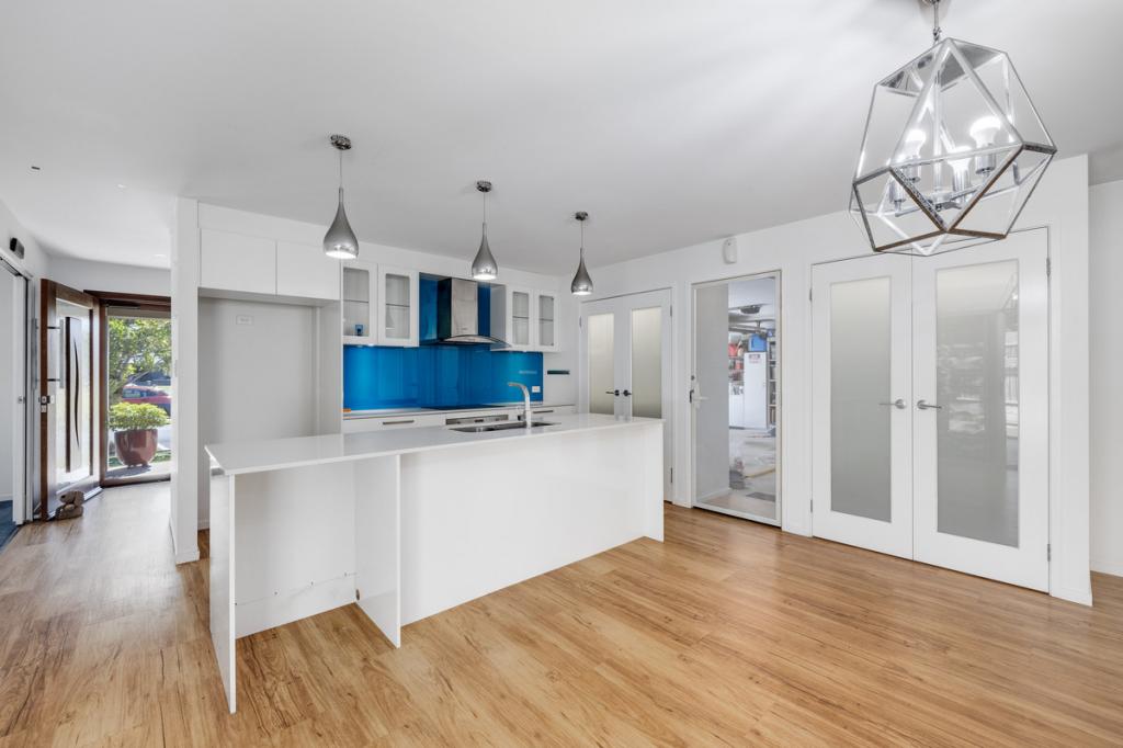 3 Alumni Way, Thrumster, NSW 2444